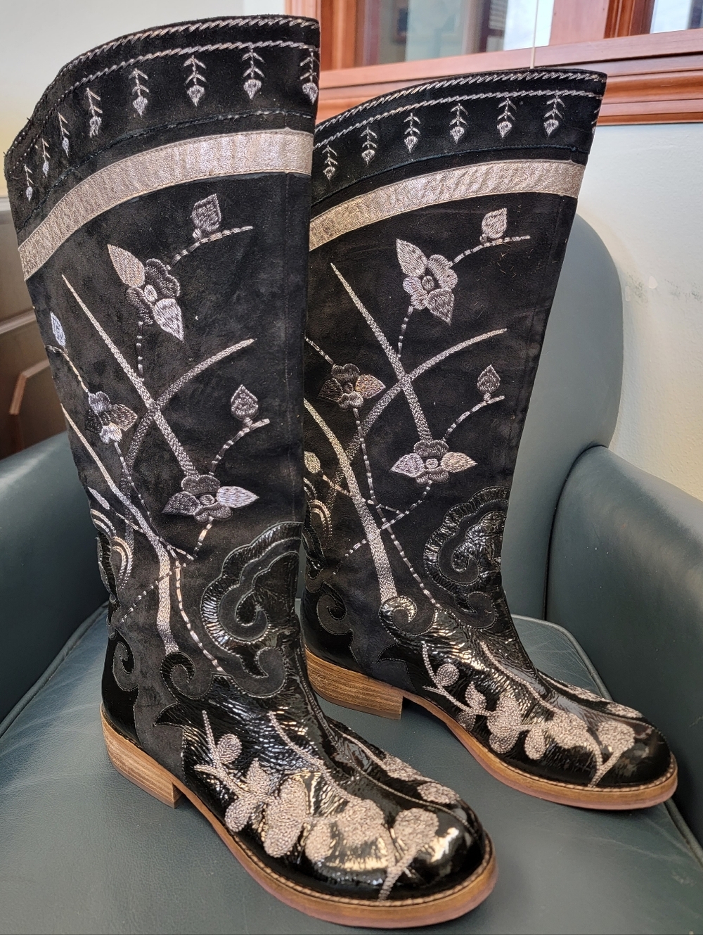 Beverly Feldman Black Embroidered Boots